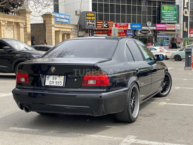 BMW 525 2001, 236,000 km - 2.5 l - Bakı