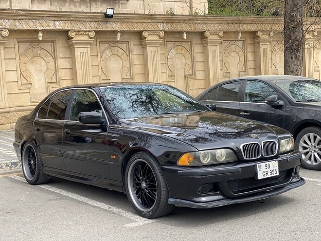 BMW 525 2001, 236,000 km - 2.5 l - Bakı