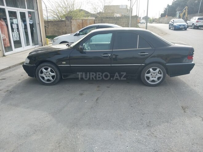 Mercedes C 220 2000, 500,000 km - 2.2 l - Bakı