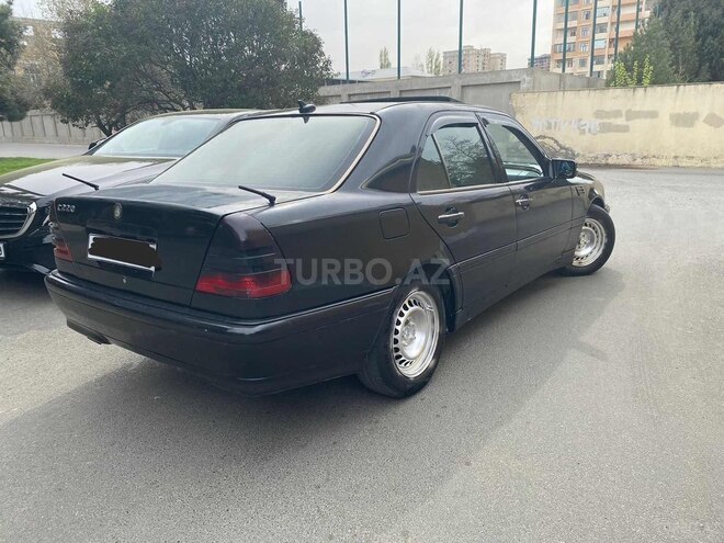 Mercedes C 220 1995, 255,807 km - 2.2 l - Bakı