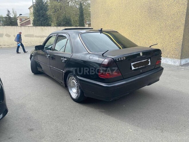 Mercedes C 220 1995, 255,807 km - 2.2 l - Bakı