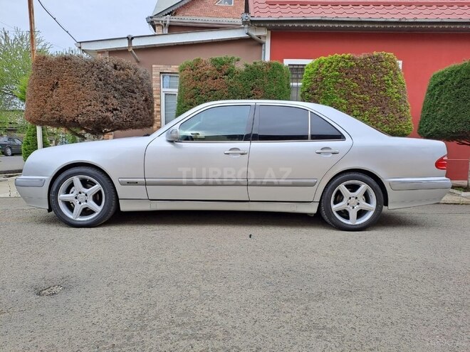 Mercedes E 240 1999, 130,000 km - 2.4 l - Lənkəran