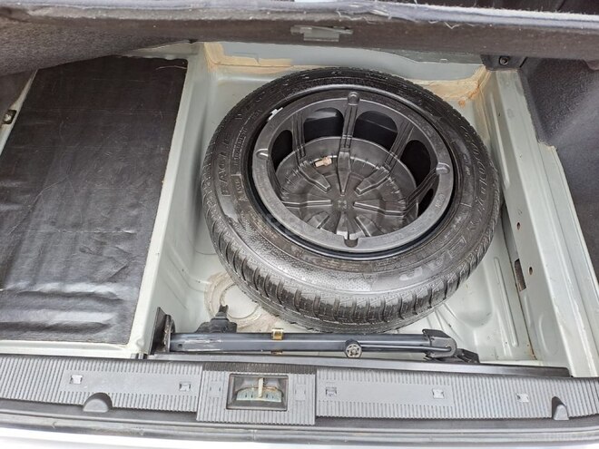 Mercedes E 240 1999, 130,000 km - 2.4 l - Lənkəran