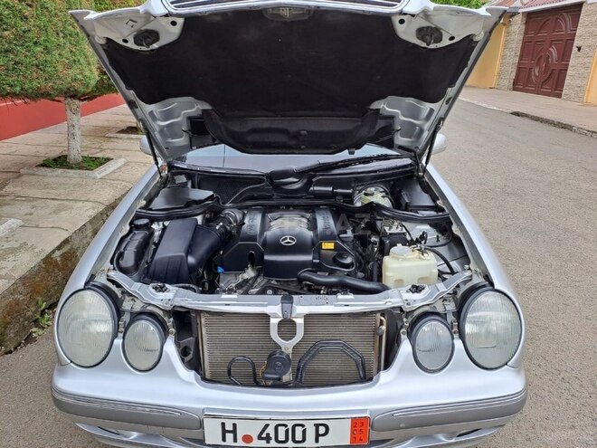 Mercedes E 240 1999, 130,000 km - 2.4 l - Lənkəran