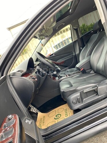 Volkswagen Passat 2005, 306,000 km - 2.0 l - Bakı
