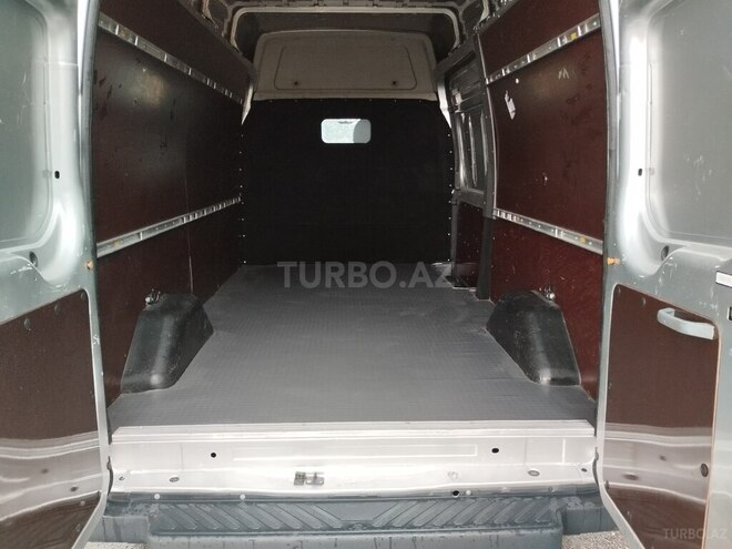 Ford Transit 2009, 127,000 km - 2.4 l - Şəki