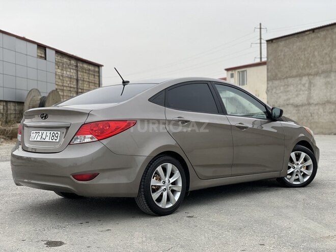 Hyundai Accent 2013, 164,000 km - 1.6 л - Bakı