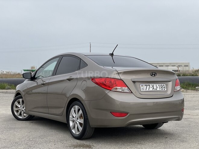 Hyundai Accent 2013, 164,000 km - 1.6 л - Bakı