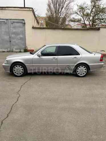 Mercedes C 180 1997, 305,000 km - 1.8 l - Bakı