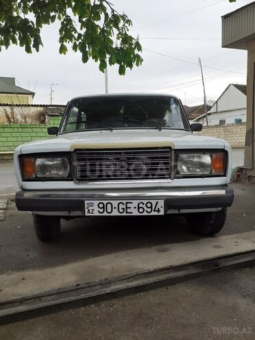 LADA (VAZ) 2107 2009, 13,900 km - 1.6 л - Qusar
