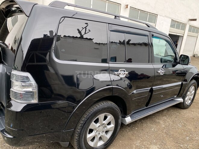 Mitsubishi Pajero 2013, 167,000 km - 3.2 l - Bakı