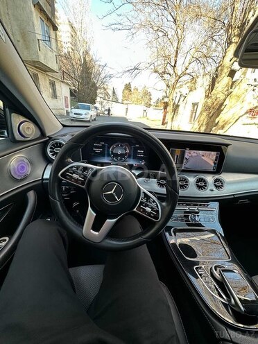 Mercedes E 220 2018, 182,000 km - 2.2 l - Bakı