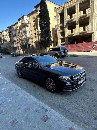 Mercedes E 220 2018, 182,000 km - 2.2 l - Bakı
