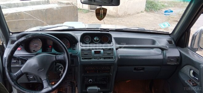 Mitsubishi Pajero 1995, 350,000 km - 2.5 л - Ağdaş