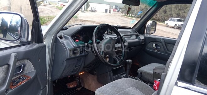 Mitsubishi Pajero 1995, 350,000 km - 2.5 л - Ağdaş
