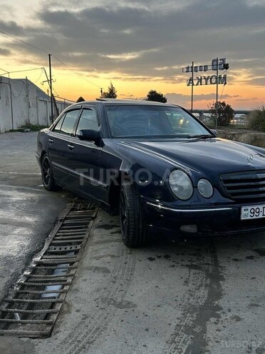 Mercedes E 280 2000, 245,000 km - 2.8 l - Sumqayıt