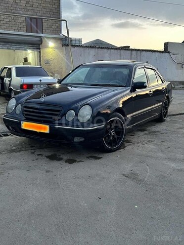 Mercedes E 280 2000, 245,000 km - 2.8 l - Sumqayıt