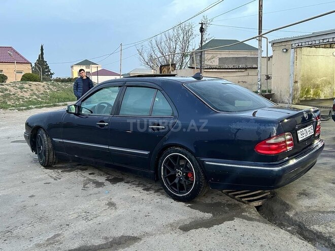 Mercedes E 280 2000, 245,000 km - 2.8 l - Sumqayıt