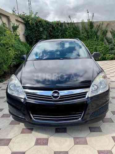 Opel Astra 2009, 198,000 km - 1.4 л - Bakı
