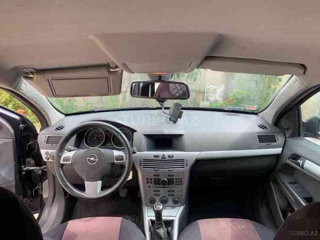 Opel Astra 2009, 198,000 km - 1.4 л - Bakı