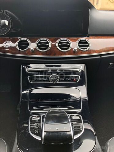 Mercedes E 200 2017, 208,000 km - 2.0 l - Bakı