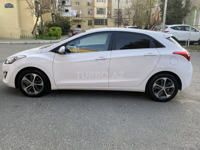 Hyundai i30 2015, 145,000 km - 1.6 л - Bakı