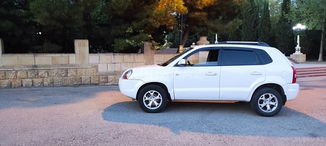 Hyundai Tucson 2008, 227,000 km - 2.0 l - Şamaxı