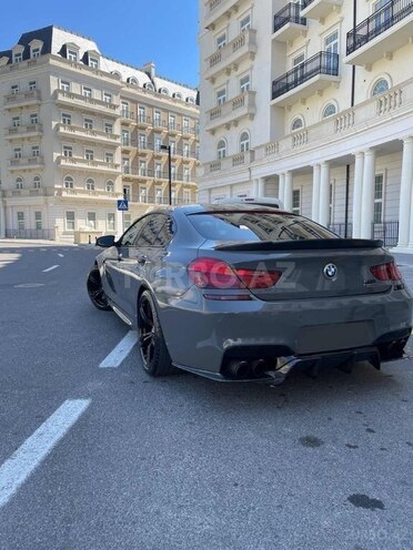 BMW M6 2013, 103,000 km - 4.4 l - Bakı