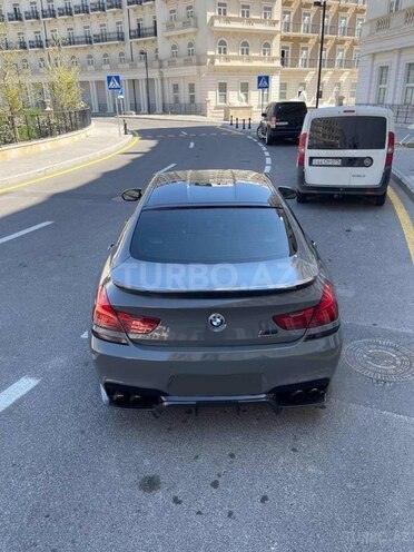 BMW M6 2013, 103,000 km - 4.4 l - Bakı
