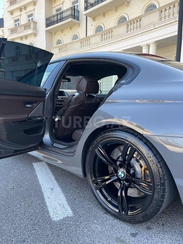 BMW M6 2013, 103,000 km - 4.4 l - Bakı