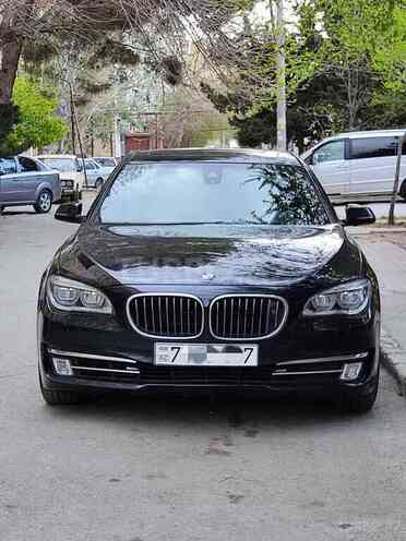 BMW 750 2013, 200,000 km - 4.4 л - Bakı