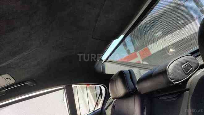 BMW 750 2013, 200,000 km - 4.4 л - Bakı