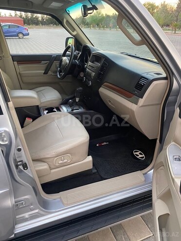 Mitsubishi Pajero 2007, 212,000 km - 3.0 л - Şirvan