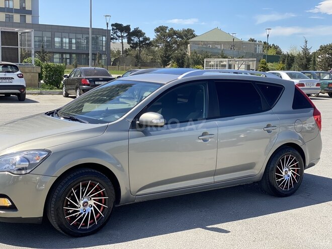 Kia Ceed 2010, 218,000 km - 1.6 l - Bakı
