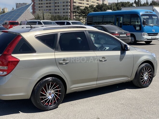 Kia Ceed 2010, 218,000 km - 1.6 l - Bakı