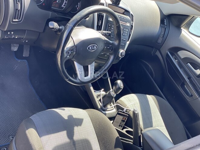 Kia Ceed 2010, 218,000 km - 1.6 l - Bakı