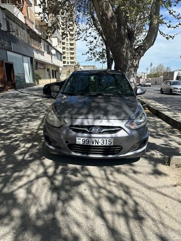 Hyundai Accent 2013, 210,398 km - 1.6 l - Bakı