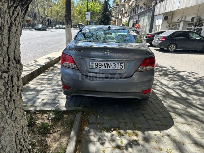 Hyundai Accent 2013, 210,398 km - 1.6 l - Bakı
