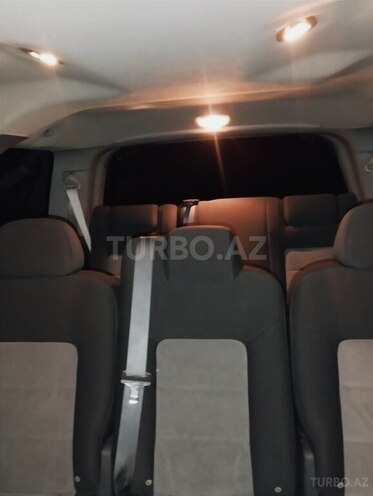 Ford  2005, 220,000 km - 5.4 l - Bakı
