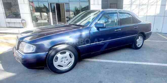 Mercedes C 200 1995, 328,000 km - 2.0 л - Bakı