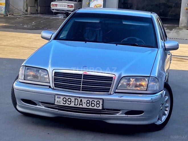 Mercedes C 240 2000, 301,372 km - 2.4 l - Sabirabad