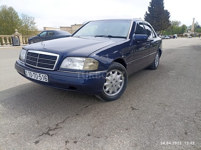 Mercedes C 180 1996, 351,000 km - 1.8 l - Qazax
