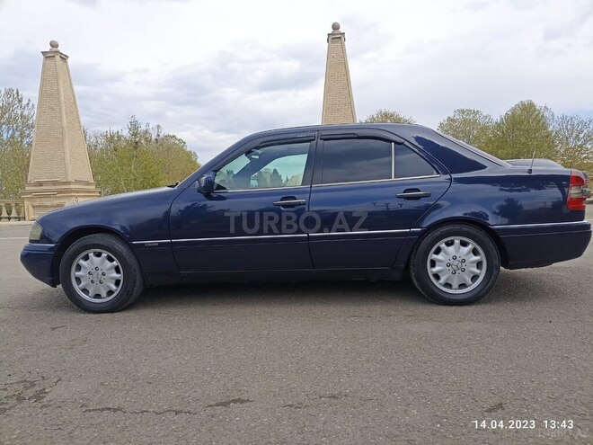 Mercedes C 180 1996, 351,000 km - 1.8 l - Qazax