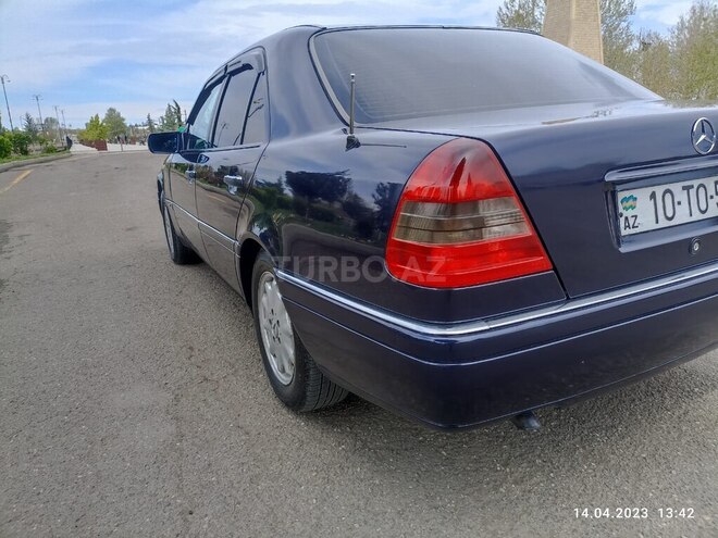 Mercedes C 180 1996, 351,000 km - 1.8 l - Qazax