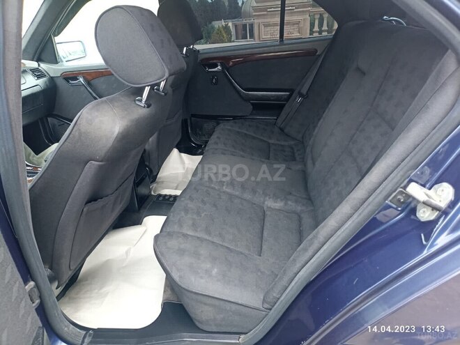 Mercedes C 180 1996, 351,000 km - 1.8 l - Qazax