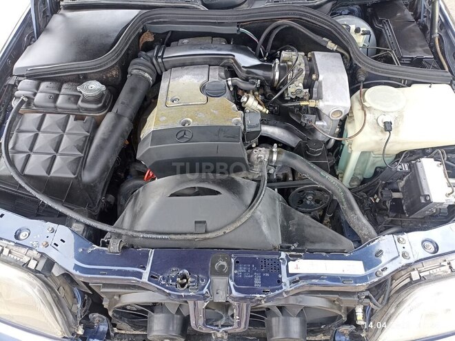 Mercedes C 180 1996, 351,000 km - 1.8 l - Qazax