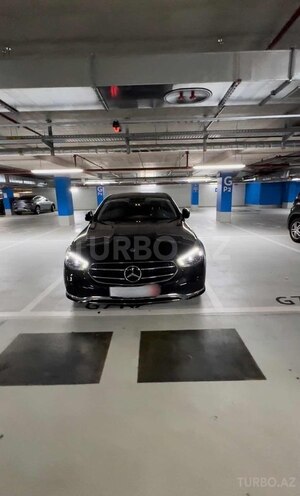 Mercedes E 300 e 2021, 28,000 km - 2.0 l - Bakı