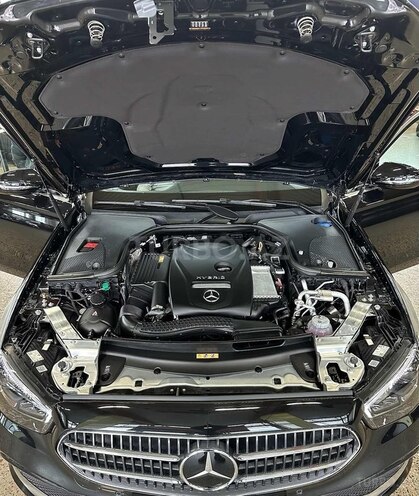 Mercedes E 300 e 2021, 28,000 km - 2.0 l - Bakı