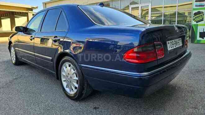 Mercedes E 240 1999, 38,500 km - 2.4 l - Bakı