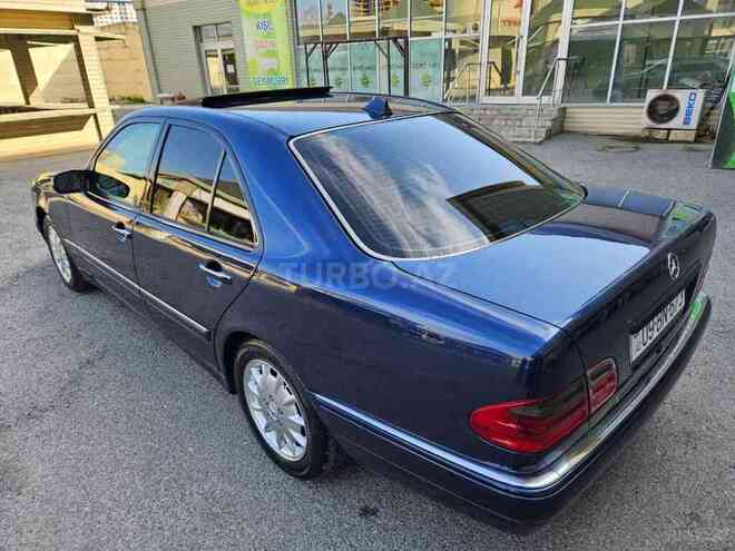 Mercedes E 240 1999, 38,500 km - 2.4 l - Bakı